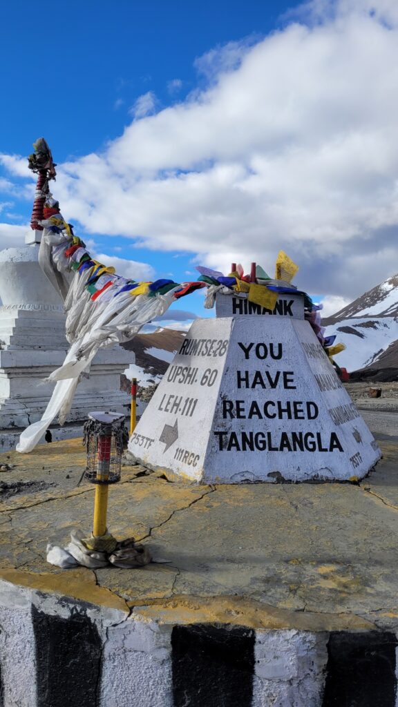 TanglangLa Pass
